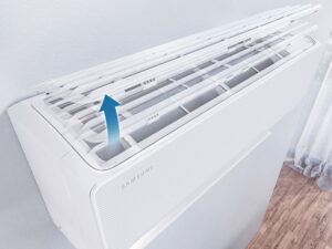 4. Bộ lọc Easy Filter Plus trên máy lạnh Samsung 2022 lọc sạch bụi mịn giúp bảo vệ sức khoẻ vượt trội