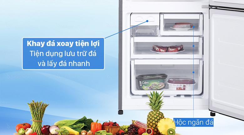 7. Tủ lạnh EBB3442K-H sở hữu hộp đá xoay tiện dụng dễ thao tác