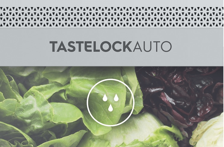 7. Ngăn rau củ quả TasteLockAuto giúp rau quả luôn tươi ngon