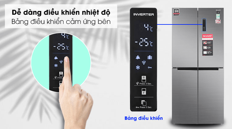 Bảng điều khiển cảm ứng bên ngoài giúp dễ dàng kiểm soát nhiệt độ bên trong tủ