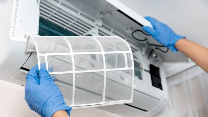 3. Hướng dẫn vệ sinh điều hoà Karofi tại nhà