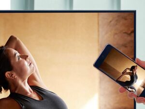 Với tính năng AirPlay 2, Screen Mirroring hay Tab View thì bạn tha hồ chia sẻ nội dung từ điện thoại lên tivi