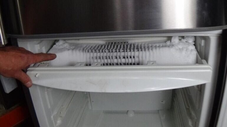 2. Nguyên nhân tủ lạnh Panasonic bị đóng tuyết