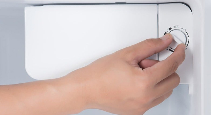 3. Cách khắc phục lỗi tủ lạnh lấy đá bên ngoài không đóng đá