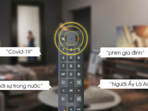 4. Remote được thiết kế 2 trong 1 tích hợp micro giúp bạn tìm kiếm nọi dung bằng giọng nói