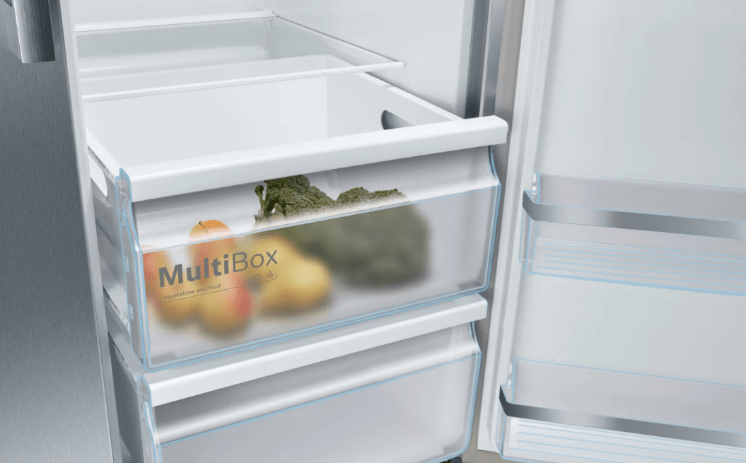 8. 86AA76J | Tủ lạnh 5 cánh sở hữu công nghệ SuperFreezing bảo vệ đồ ăn đông không bị rã đông