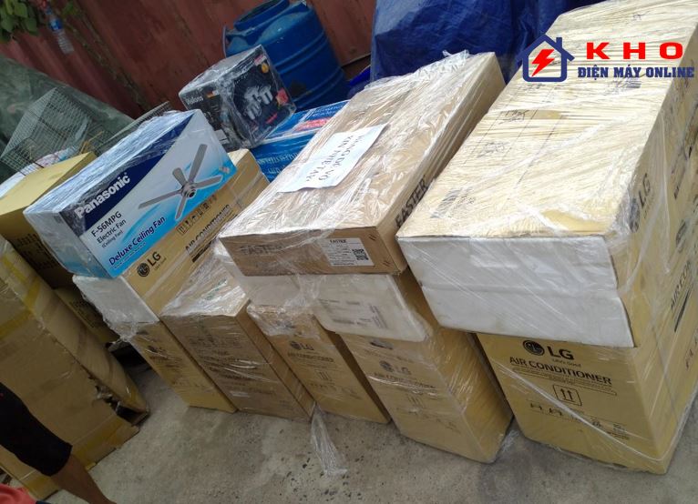8. Lắp đặt điều hoà Panasonic 9000 giá rẻ thực tế tại nhà khách hàng