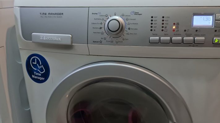 Máy giặt 7 kg Electrolux EWW-1273
