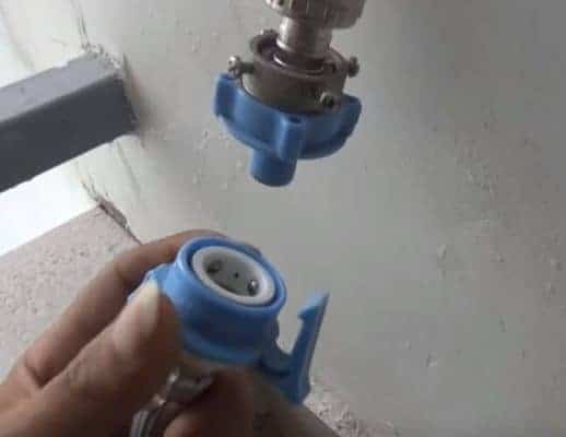 Cách tháo lắp ống nước cho máy giặt LG