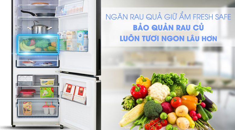 Giữ ẩm rau quả tươi ngon với ngăn Fresh Safe - Tủ lạnh Panasonic Inverter 290 lít NR-BV320GKVN