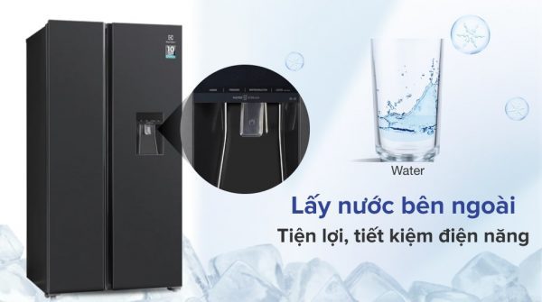 2. Thiết kế lấy nước bên ngoài tiện ích trên tủ lạnh Electrolux ESE6141A-BVN