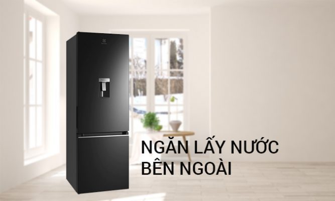 4. Tủ lạnh Electrolux EBB3762K-H 335 lít Inverter