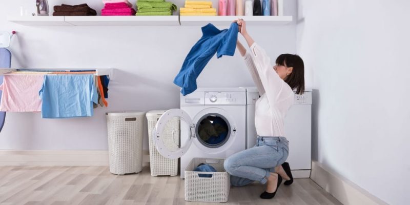 Máy sấy quần áo