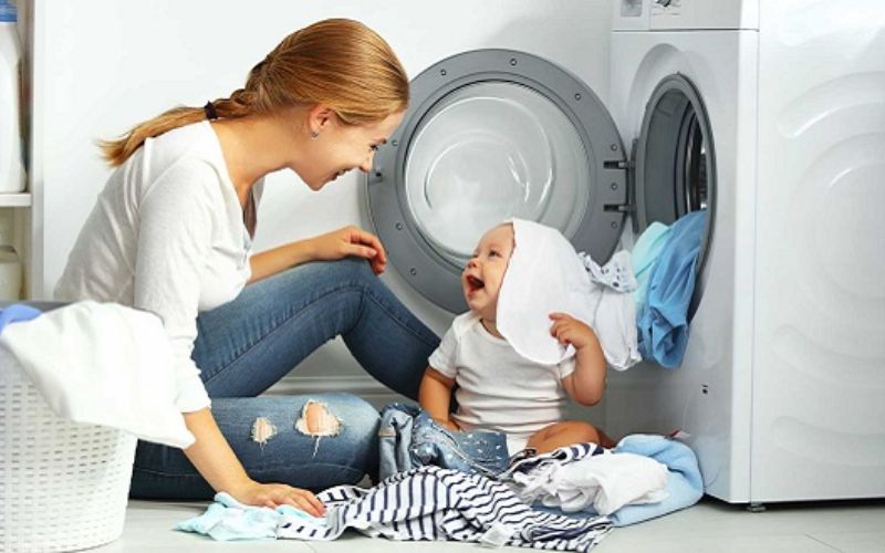 Có cần phơi quần áo khi sử dụng máy giặt sấy không?