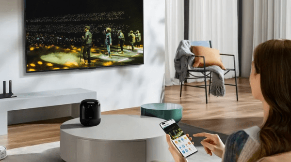 Smart Tivi Samsung 4K 75 inch UA75BU8000 - Chiếu màn hình từ điện thoại lên tivi