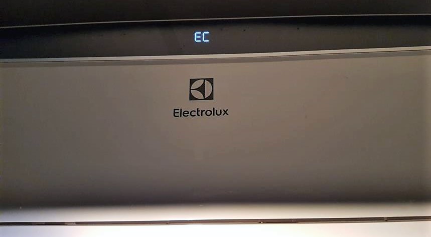 1. Lỗi EC trên máy lạnh Electrolux là gì?