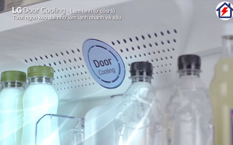 Công nghệ Door Cooling+ là hệ thống làm lạnh được tạo ra từ cửa tủ