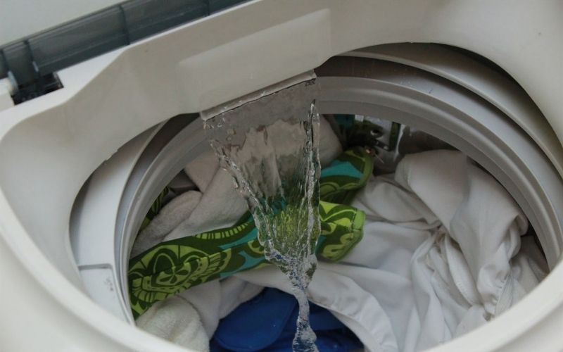Lỗi C2 là lỗi do cảm biến mực nước của máy giặt Sharp gặp trục trặc