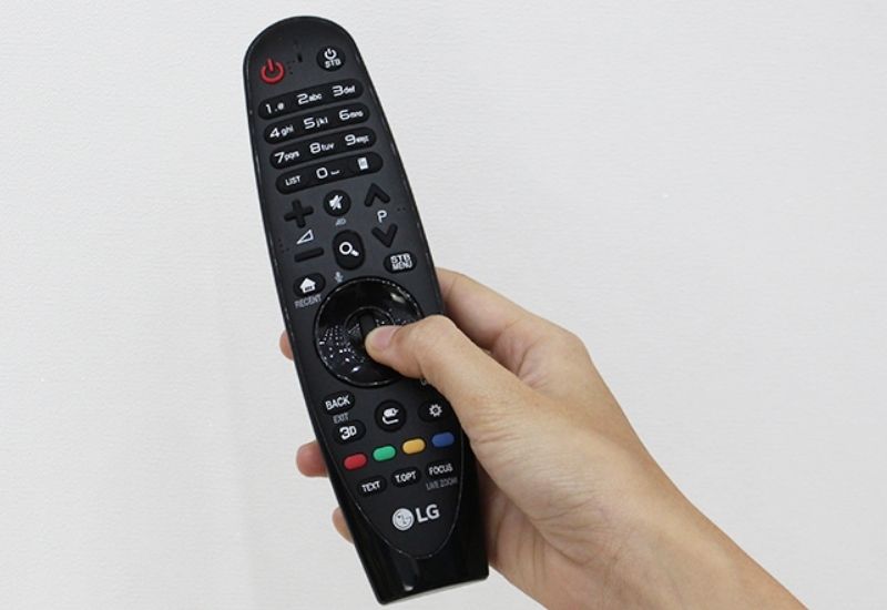 Lỗi tivi lg không nhận điều khiển: Điều khiển cũ